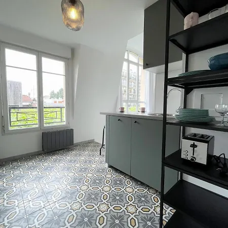 Tea&chill - White Bubble - 7 Min From Metro Montreuil (Seine-Saint-Denis)