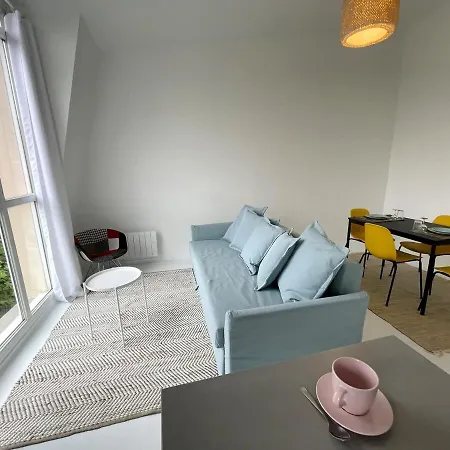 Apartment Tea&chill - White Bubble - 7 Min From Metro Montreuil (Seine-Saint-Denis)